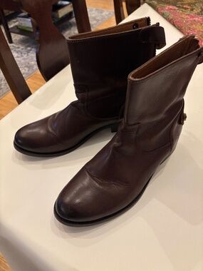 Frye riding boots brown size 7